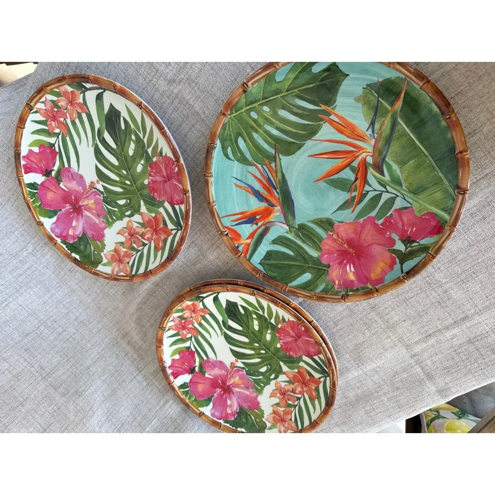 Outdoor Collection Melamine Plates 11 Inch Tropical Floral Bamboo Rim Excellent